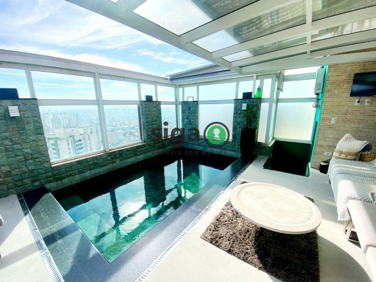 Cobertura Cinematográfica Tatuapé 225 m² 03 Suítes – 05 Vagas + Depósito Mobiliada aceita permuta