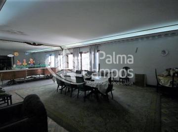 Casa à venda ou para alugar com 650m² no Ipiranga.