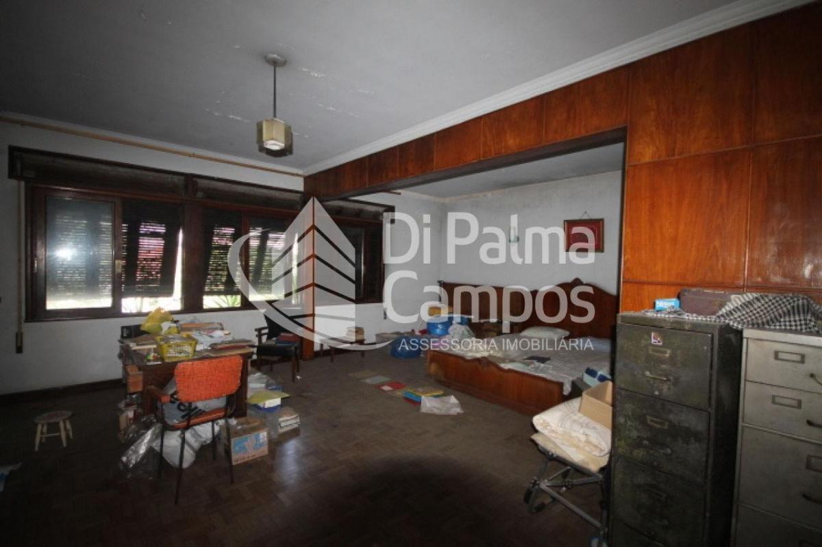Casa à venda ou para alugar com 650m² no Ipiranga.