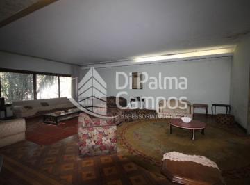 Casa à venda ou para alugar com 650m² no Ipiranga.