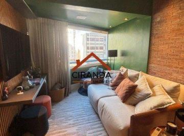 Apartamento à venda – em Cerqueira César