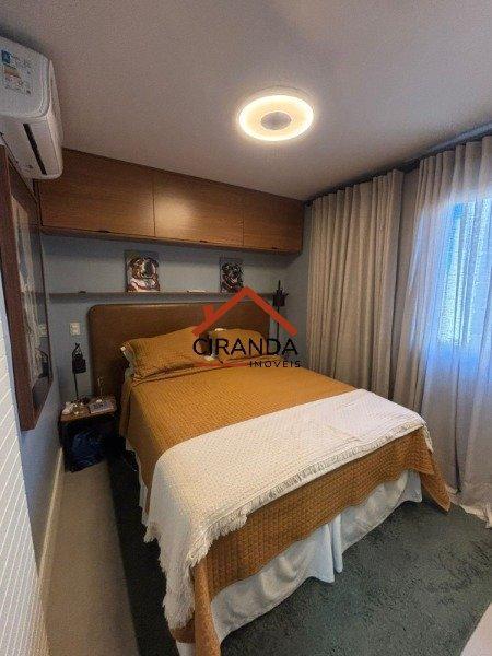 Apartamento à venda – em Cerqueira César