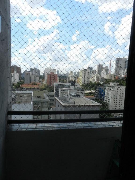 Lindo Duplex, impecavel e semi mobiliado.