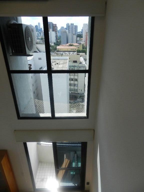 Lindo Duplex, impecavel e semi mobiliado.