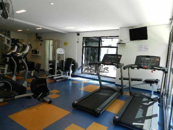 Lindo Duplex, impecavel e semi mobiliado.