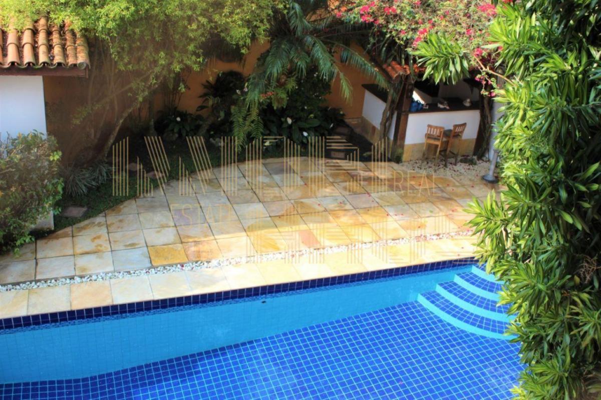 Casa à Venda Chácara Santo Antônio SP – 4 quartos