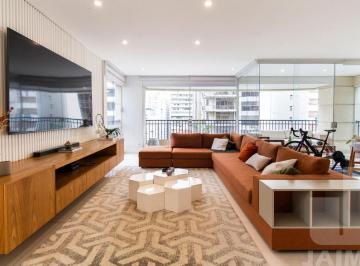 Lindo apartamento, 200 metros, área nobre, rua arborizada, próximo ao Shopping Higienópolis.