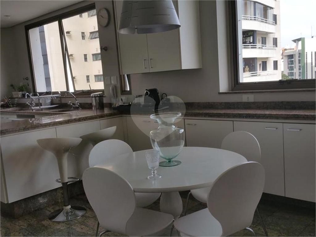 Apartamento com 4 quartos à venda em Vila Suzana – SP