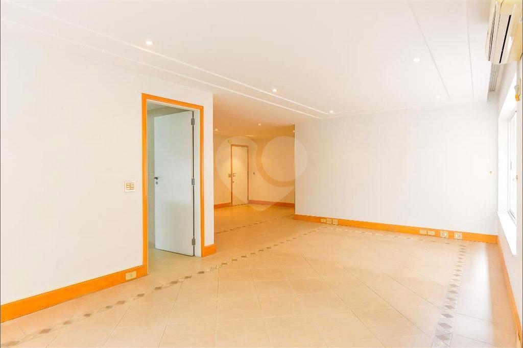 Apartamento com 3 quartos à venda em Paraíso – SP
