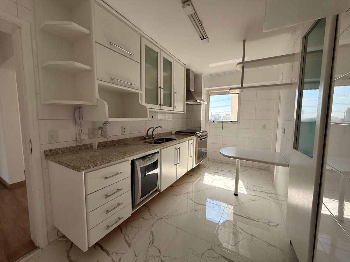 APARTAMENTO PARA LOCAÇÃO NA VL SÃO FRANCISCO COM 3 QUARTOS