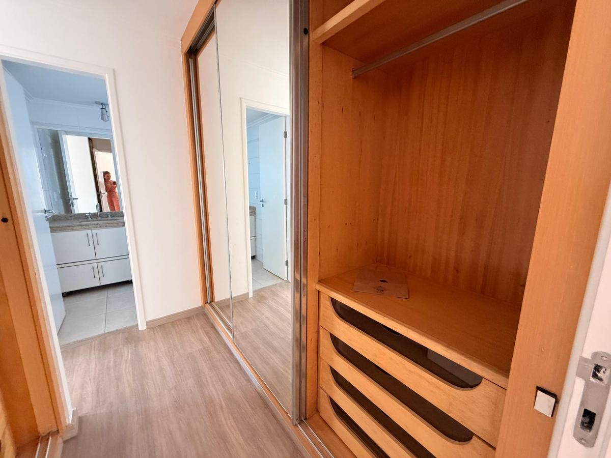 APARTAMENTO PARA LOCAÇÃO NA VL SÃO FRANCISCO COM 3 QUARTOS