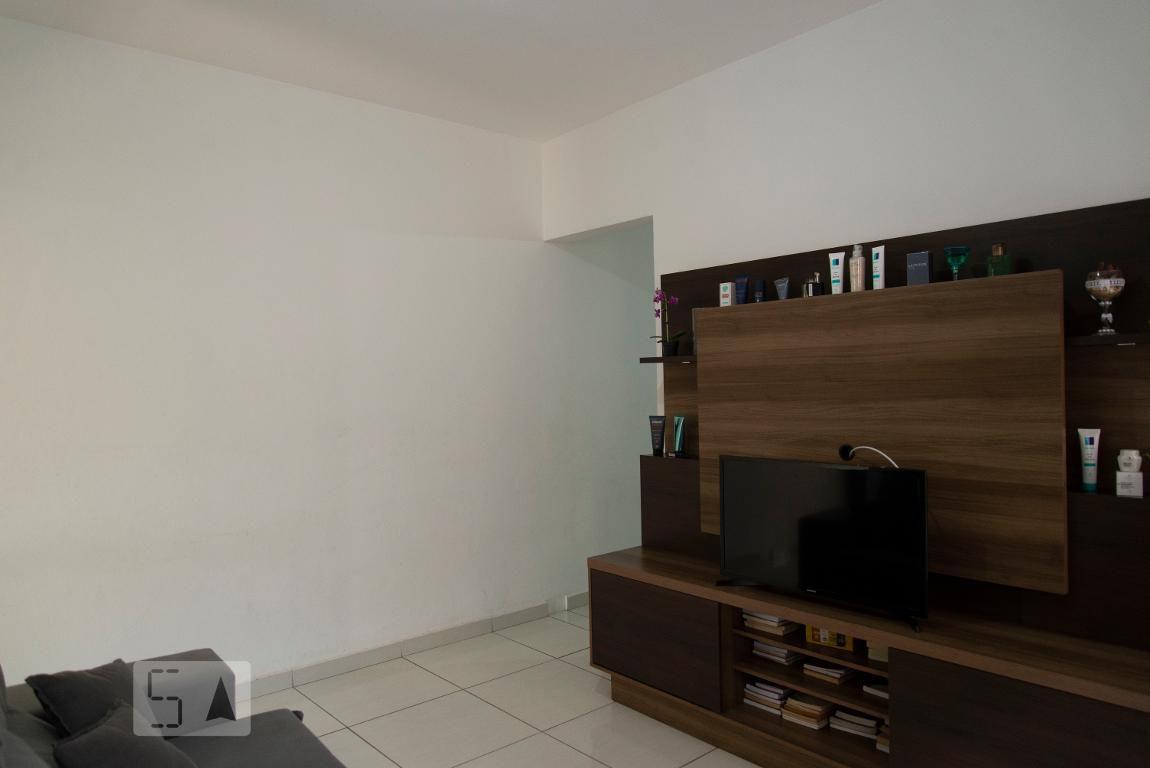 Casa à Venda – Sapopemba, 4 Quartos, 87 m² – São Paulo