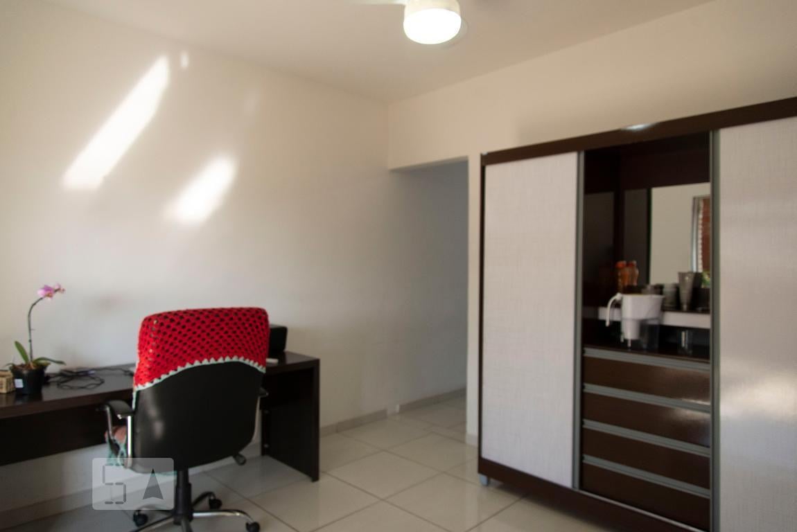 Casa à Venda – Sapopemba, 4 Quartos, 87 m² – São Paulo