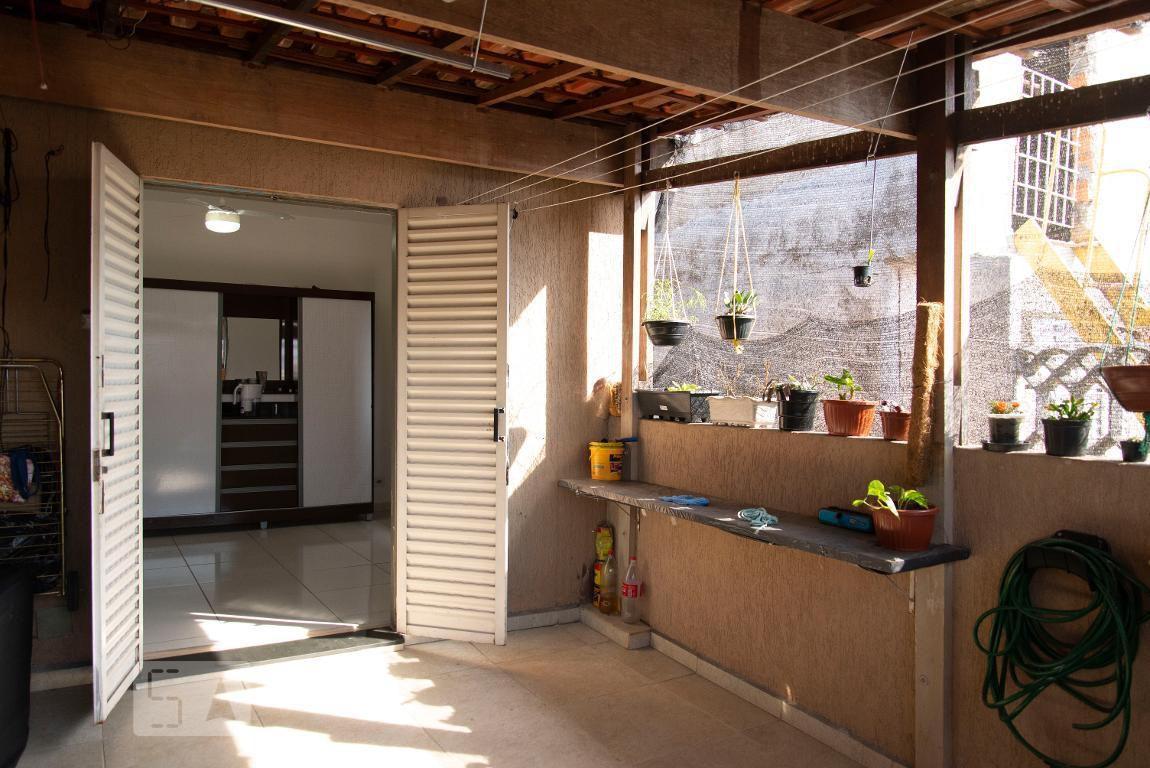 Casa à Venda – Sapopemba, 4 Quartos, 87 m² – São Paulo