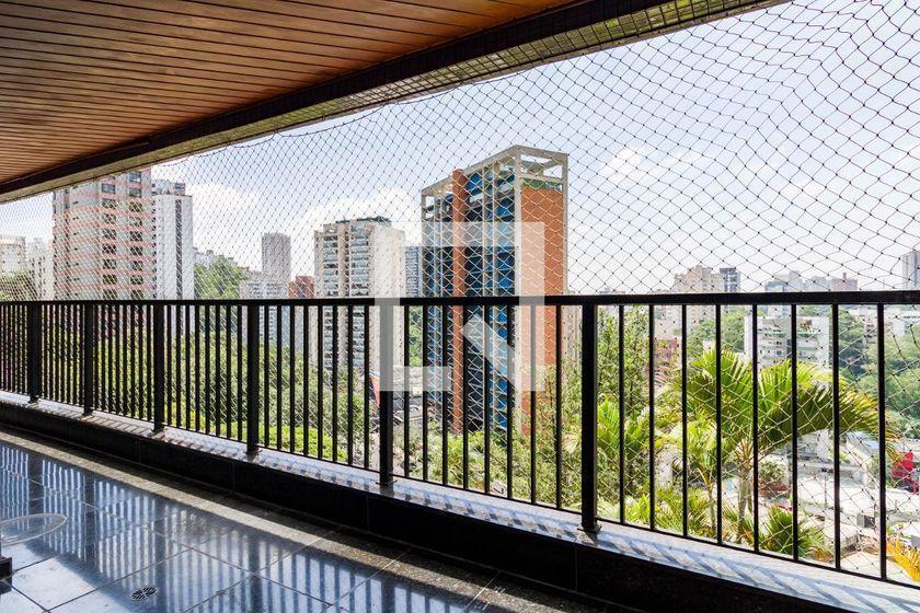 Apartamento à Venda – Panamby, 4 Quartos, 288 m² – São Paulo