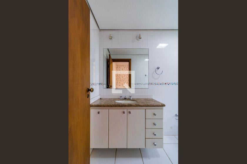 Apartamento à Venda – Panamby, 4 Quartos, 288 m² – São Paulo