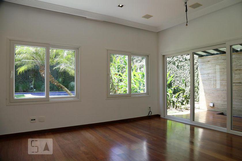 Casa à Venda – Jardim Taboão, 4 Quartos, 670 m² – São Paulo