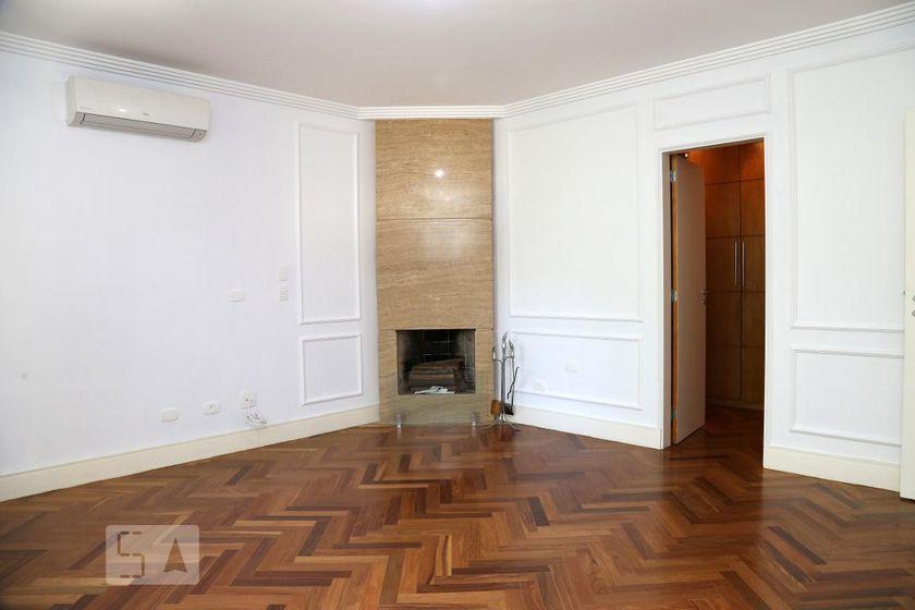 Casa à Venda – Jardim Taboão, 4 Quartos, 670 m² – São Paulo