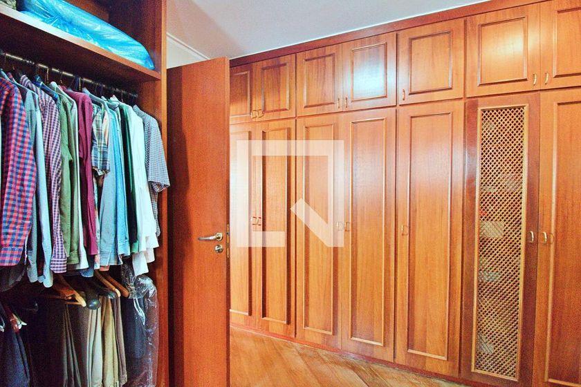 Casa à Venda – Portal do Morumbi, 4 Quartos, 700 m² – São Paulo