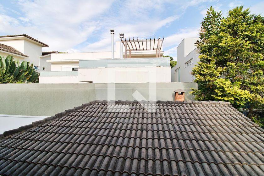 Casa à Venda – Portal do Morumbi, 4 Quartos, 700 m² – São Paulo