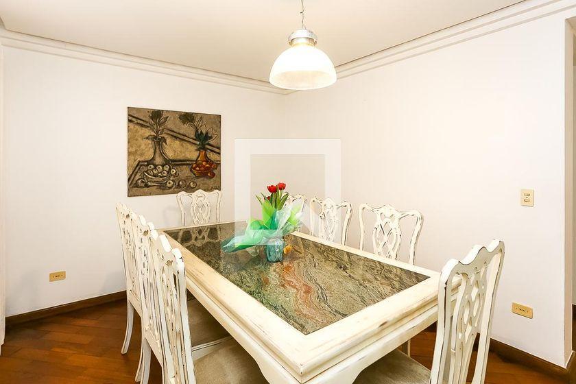 Casa à Venda – Real Parque, 4 Quartos, 580 m² – São Paulo