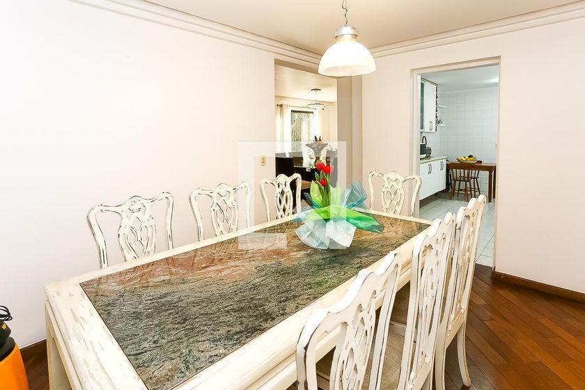 Casa à Venda – Real Parque, 4 Quartos, 580 m² – São Paulo