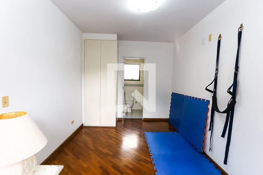 Casa à Venda – Real Parque, 4 Quartos, 580 m² – São Paulo
