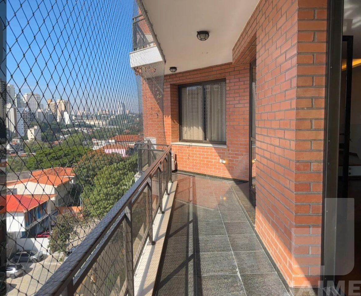 APARTAMENTO 4 DORMITORIOS SENDO 2 SUITES 3 BANHEIROS SALA 3 AMBIENTES 3 VAGAS.
