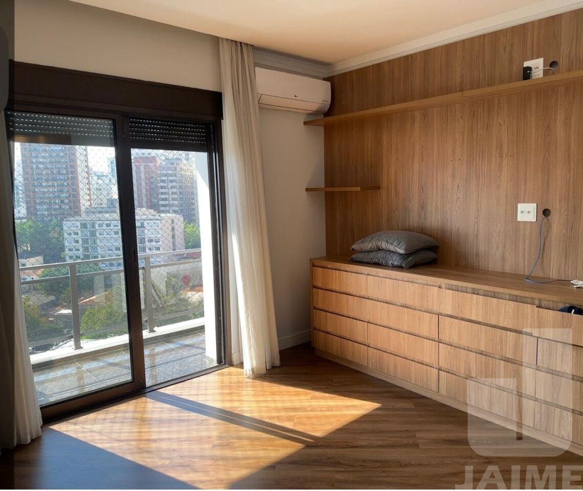 APARTAMENTO 4 DORMITORIOS SENDO 2 SUITES 3 BANHEIROS SALA 3 AMBIENTES 3 VAGAS.