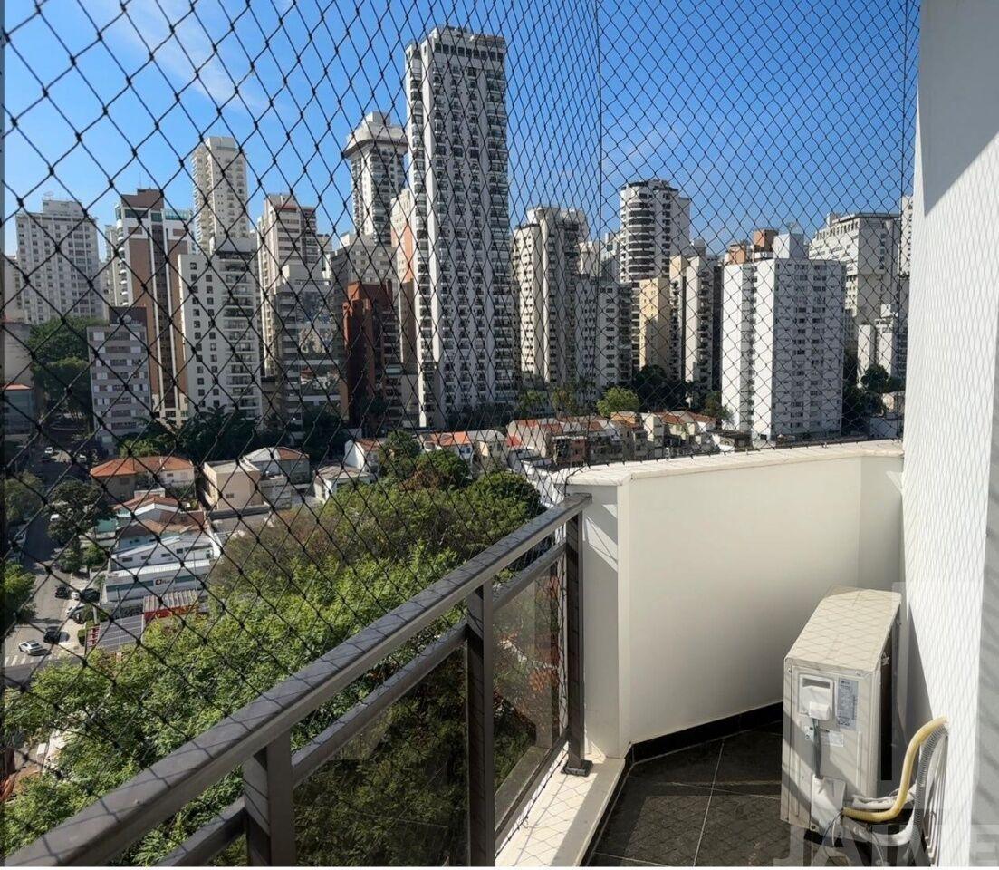 APARTAMENTO 4 DORMITORIOS SENDO 2 SUITES 3 BANHEIROS SALA 3 AMBIENTES 3 VAGAS.
