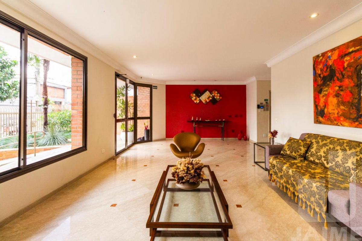 APARTAMENTO 4 DORMITORIOS SENDO 2 SUITES 3 BANHEIROS SALA 3 AMBIENTES 3 VAGAS.