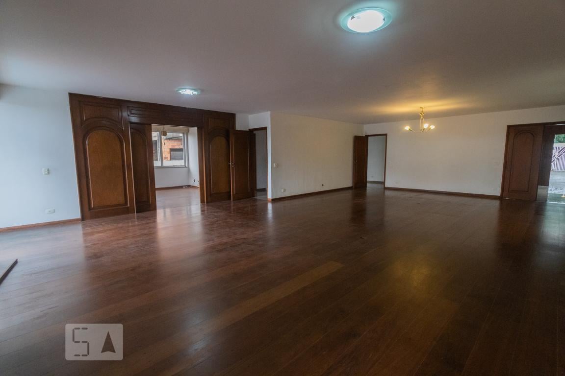 Casa à Venda – Alto da Lapa, 4 Quartos, 750 m² – São Paulo