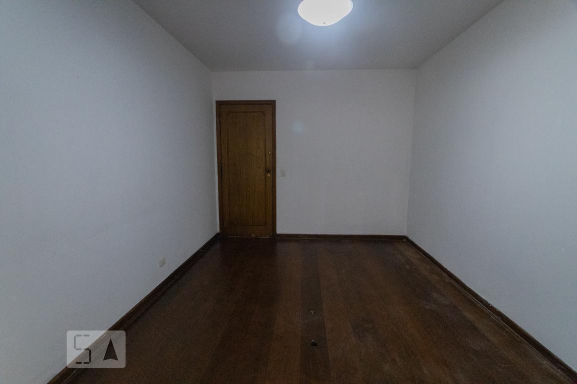 Casa à Venda – Alto da Lapa, 4 Quartos, 750 m² – São Paulo