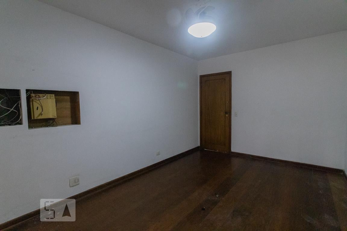 Casa à Venda – Alto da Lapa, 4 Quartos, 750 m² – São Paulo
