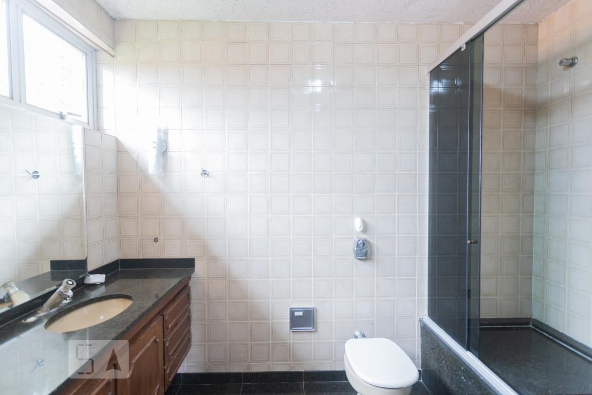 Casa à Venda – Alto da Lapa, 4 Quartos, 750 m² – São Paulo