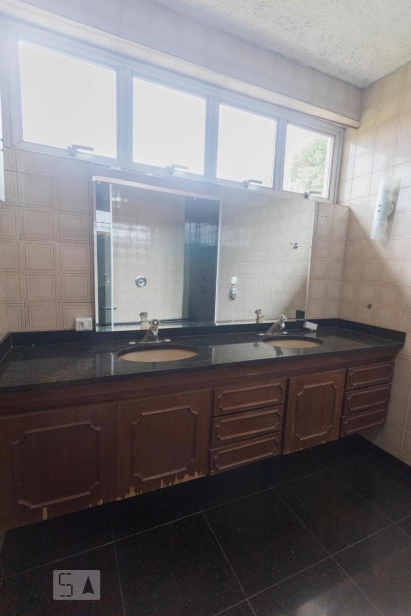 Casa à Venda – Alto da Lapa, 4 Quartos, 750 m² – São Paulo