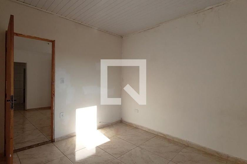 Casa à Venda – Artur Alvim, 1 Quarto, 80 m² – São Paulo