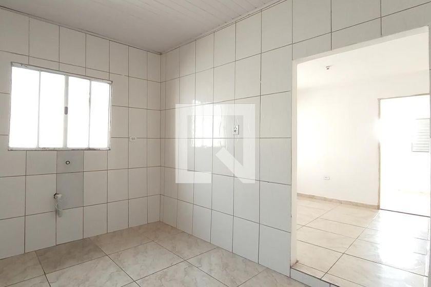 Casa à Venda – Artur Alvim, 1 Quarto, 80 m² – São Paulo