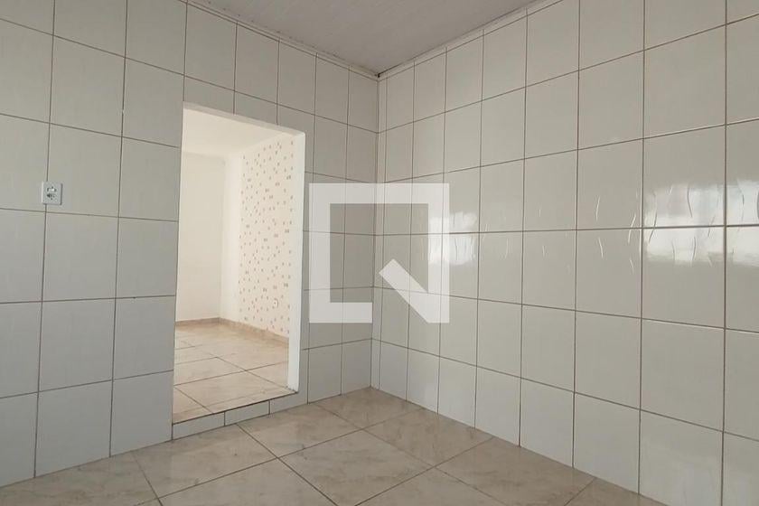 Casa à Venda – Artur Alvim, 1 Quarto, 80 m² – São Paulo