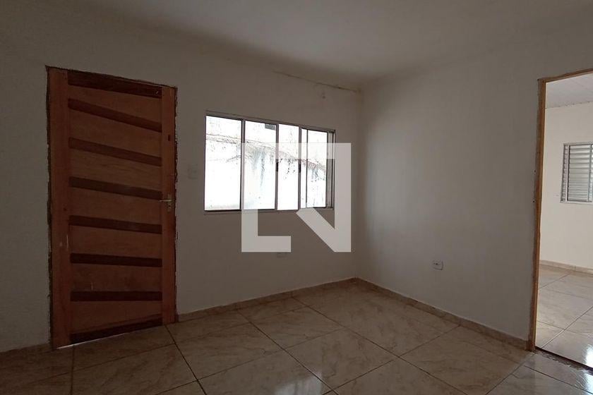 Casa à Venda – Artur Alvim, 1 Quarto, 80 m² – São Paulo