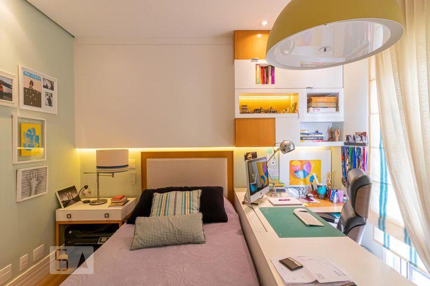 Apartamento à Venda – Vila Mariana, 3 Quartos, 265 m² – São Paulo