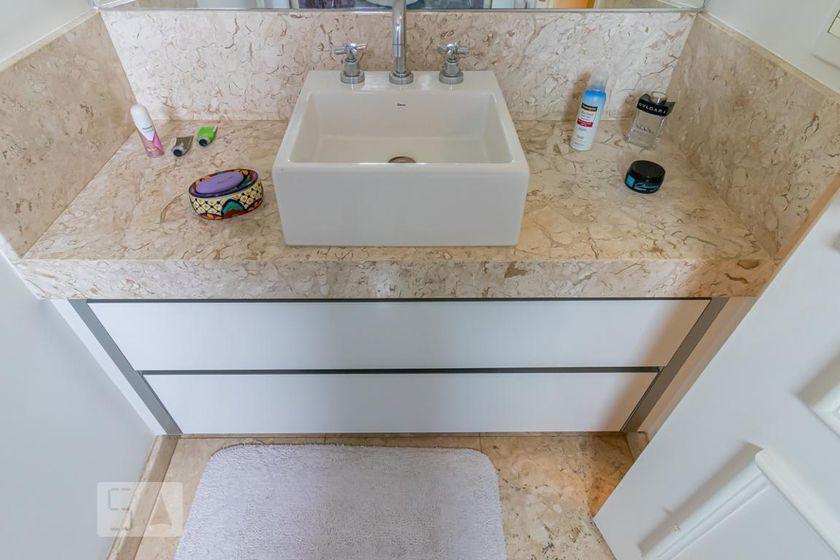 Apartamento à Venda – Vila Mariana, 3 Quartos, 265 m² – São Paulo