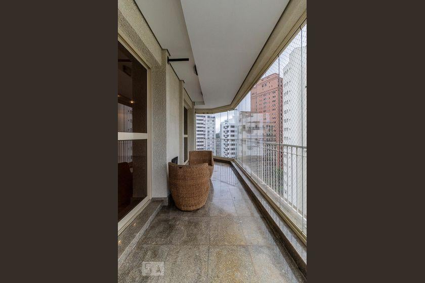 Apartamento à Venda – Higienópolis, 3 Quartos, 370 m² – São Paulo