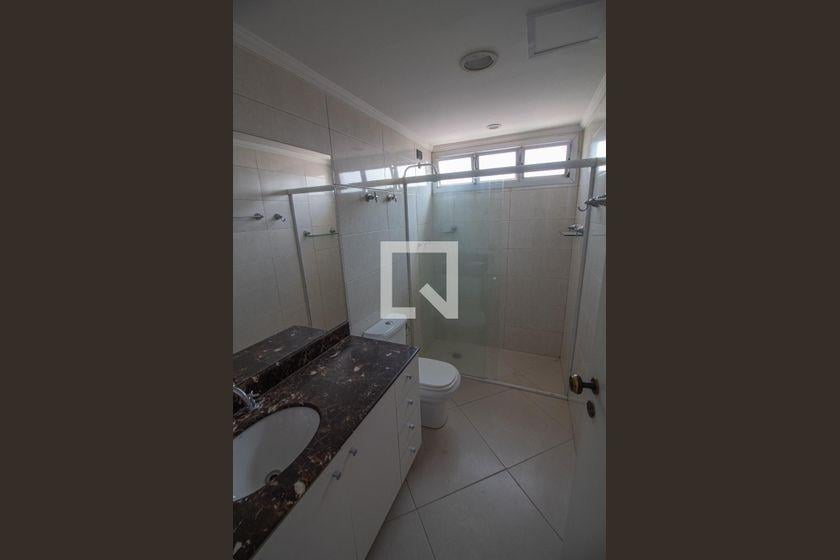 Apartamento à Venda – Campo Belo, 4 Quartos, 250 m² – São Paulo