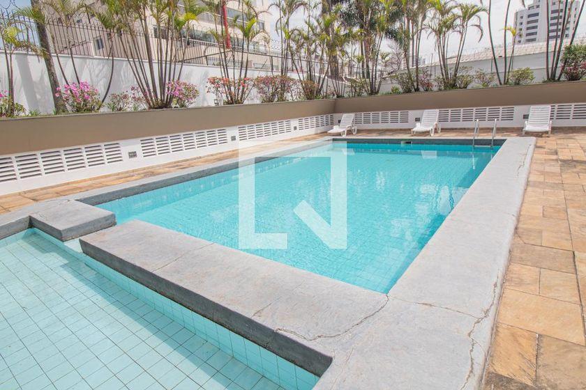 Apartamento à Venda – Campo Belo, 4 Quartos, 250 m² – São Paulo