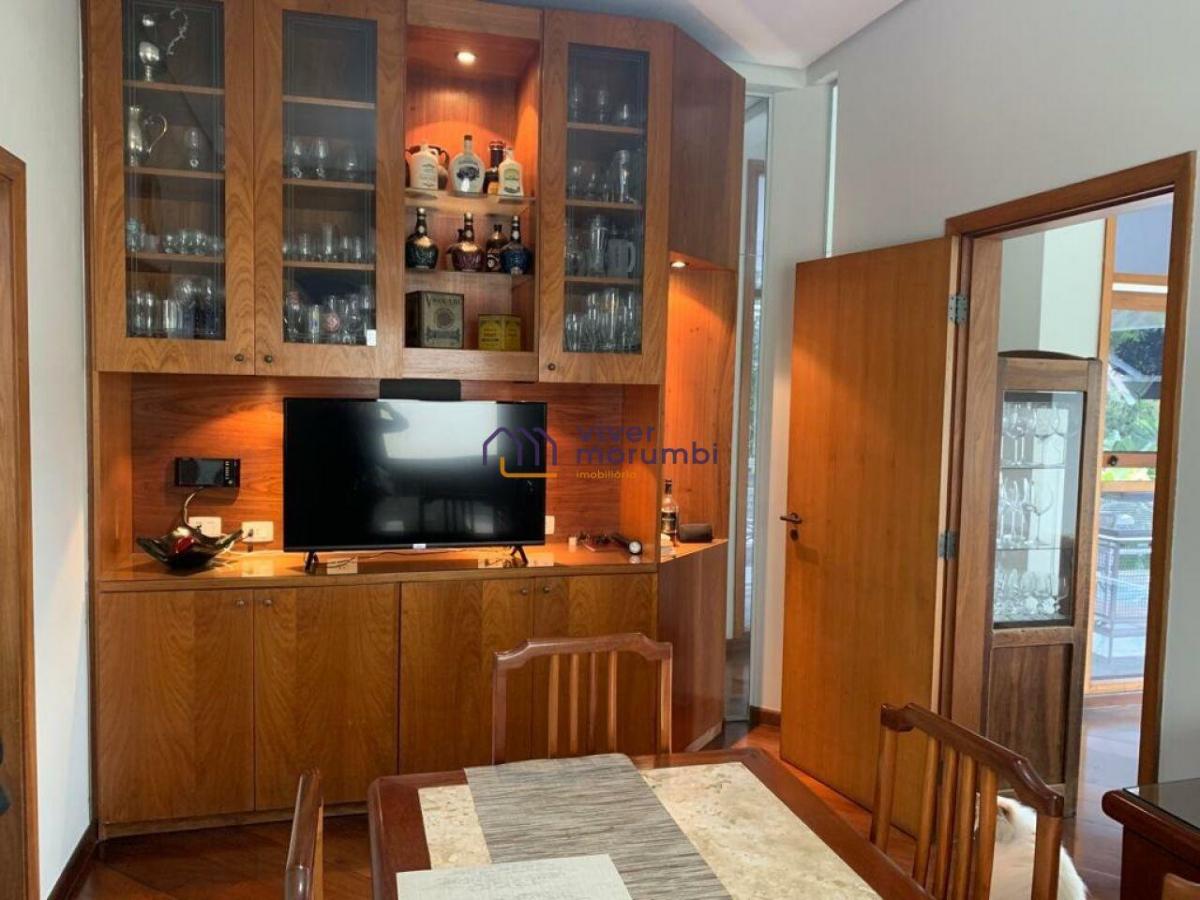 Casa. Morumbi. 5 suites. Piscina . Churrasqueira.
