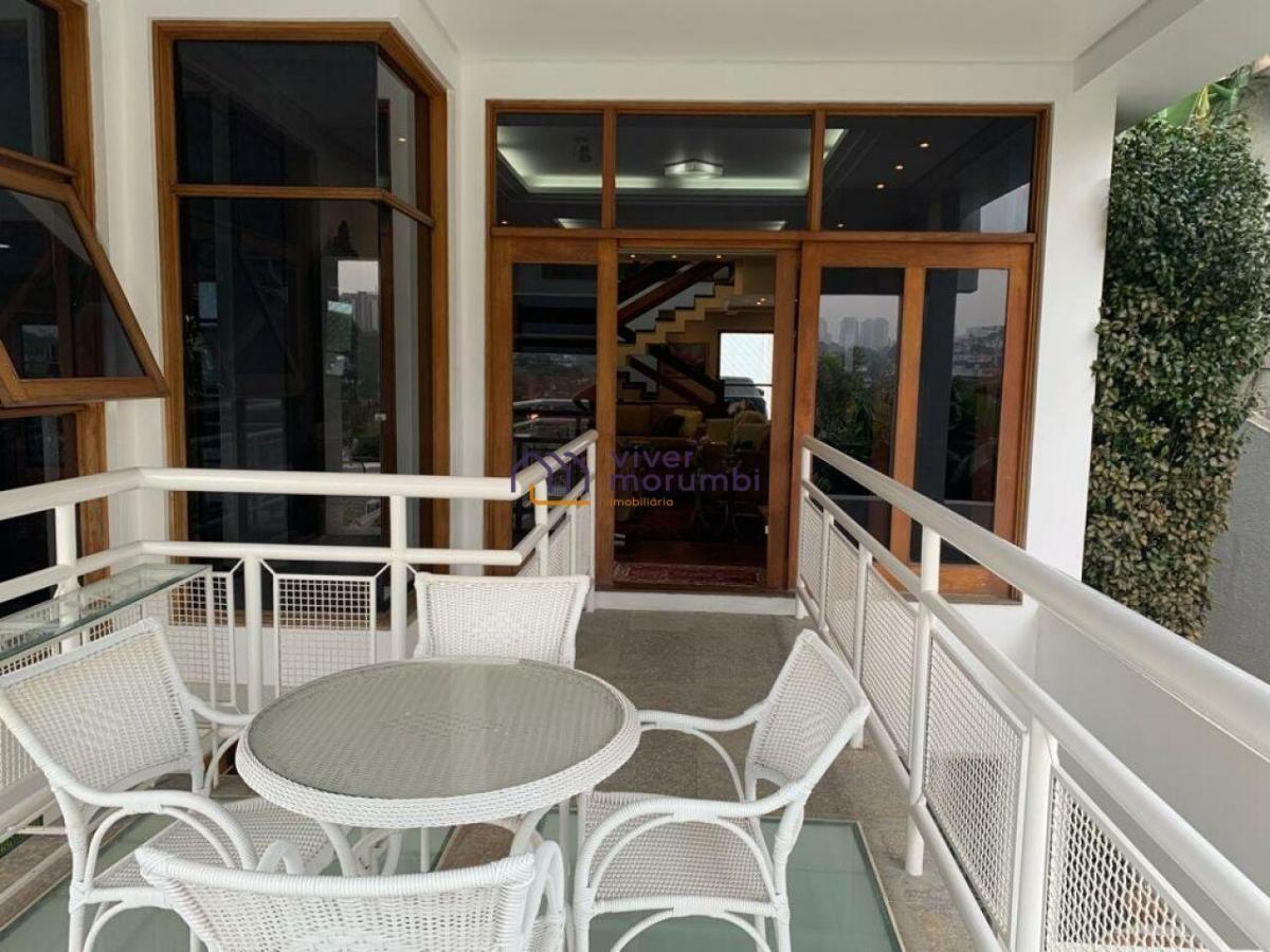 Casa. Morumbi. 5 suites. Piscina . Churrasqueira.