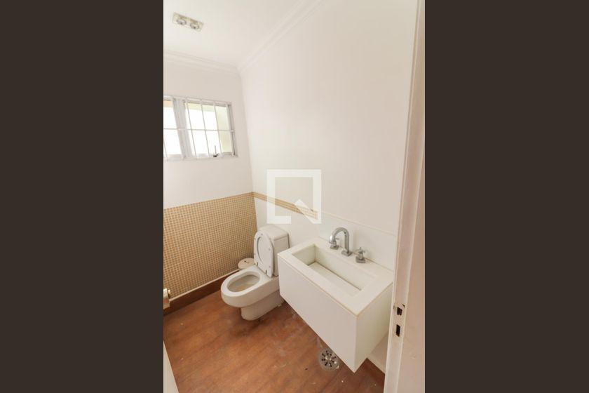 Casa à Venda – Butantã, 5 Quartos, 350 m² – São Paulo
