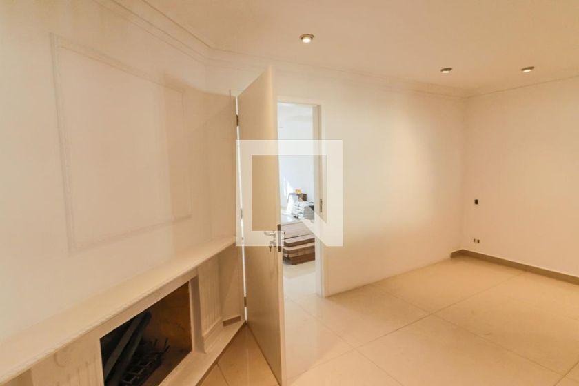 Casa à Venda – Butantã, 5 Quartos, 350 m² – São Paulo