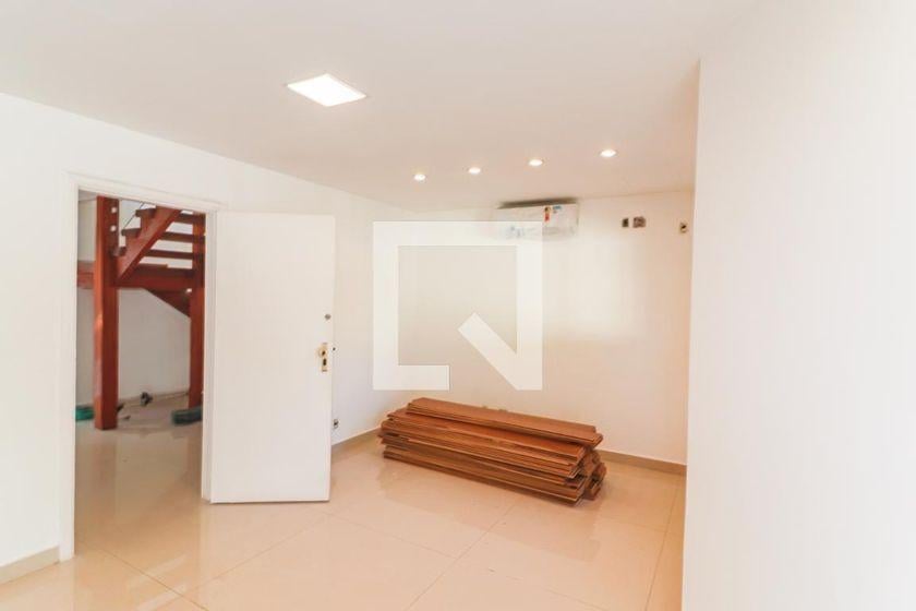 Casa à Venda – Butantã, 5 Quartos, 350 m² – São Paulo